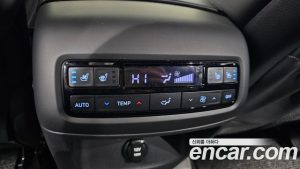Hyundai Palisade Бензин 3.8 2WD 2024 года из Южной Кореи