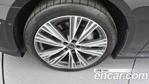 Audi A6 45 TFSI 4WD Premium 2023 года из Южной Кореи