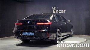 BMW i7 eDrive 50 M Sport 2024 года из Южной Кореи