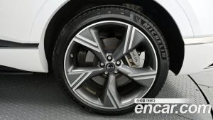 Genesis GV80 2.5T Бензин AWD 2025 года из Южной Кореи