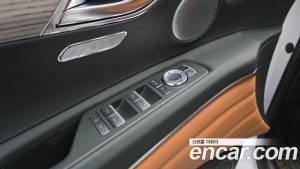 Genesis GV80 2.5T Бензин AWD 2025 года из Южной Кореи