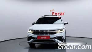 Volkswagen Tiguan 2.0 TSI Prestige 2022 года из Южной Кореи