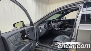 Lexus LS 3.5 Luxury AWD 2023 года из Южной Кореи