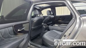 Lexus LS 3.5 Luxury AWD 2023 года из Южной Кореи