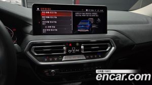 BMW X4 xDrive20i xLine 2023 года из Южной Кореи