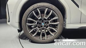 BMW X6 xDrive30d M Sport 2025 года из Южной Кореи