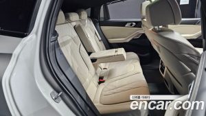 BMW X6 xDrive30d M Sport 2025 года из Южной Кореи