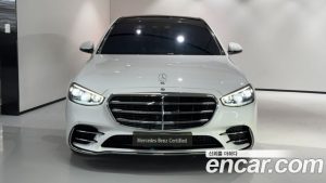 Mercedes-Benz S-Class S500L 4MATIC 2025 года из Южной Кореи