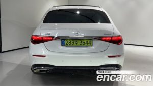 Mercedes-Benz S-Class S500L 4MATIC 2025 года из Южной Кореи