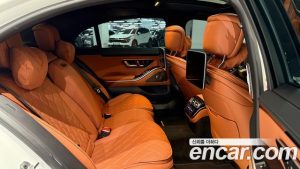 Mercedes-Benz S-Class S500L 4MATIC 2025 года из Южной Кореи
