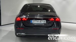 Mercedes-Benz E-Class E200 Avantgarde 2025 года из Южной Кореи