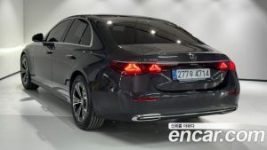 Mercedes-Benz E-Class E200 Avantgarde 2025 года из Южной Кореи