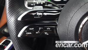 Mercedes-Benz GLC-Class GLC300 4MATIC AMG Line 2023 года из Южной Кореи