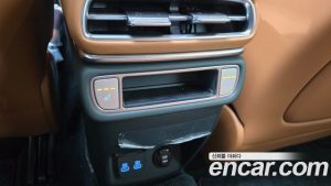 Genesis GV80 2.5T Бензин AWD 2024 года из Южной Кореи