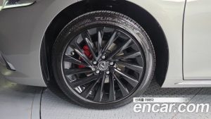 Lexus ES Executive 2026 года из Южной Кореи