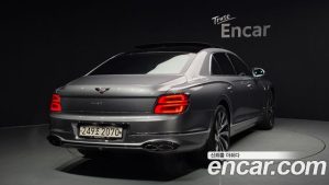 Bentley Flying Spur 4.0 Azure 2023 года из Южной Кореи