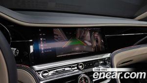 Bentley Flying Spur 4.0 Azure 2023 года из Южной Кореи