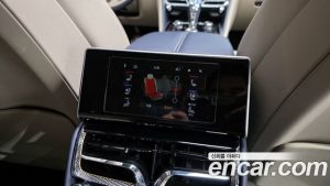Bentley Flying Spur 4.0 Azure 2023 года из Южной Кореи