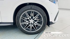 Mercedes-Benz GLC-Class AMG GLC43 4MATIC 2025 года из Южной Кореи
