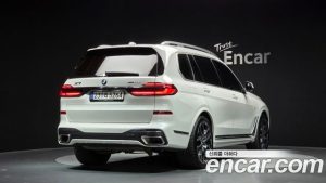 BMW X7 xDrive 40i M Sport 7-Seater 2024 года из Южной Кореи