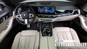 BMW X7 xDrive 40i M Sport 7-Seater 2024 года из Южной Кореи