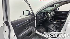 Renault-KoreaSamsung QM6 2.0 LPe RE Signature 2WD 2023 года из Южной Кореи