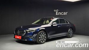 Mercedes-Benz E-Class E300 4MATIC Exclusive 2024 года из Южной Кореи
