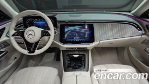 Mercedes-Benz E-Class E300 4MATIC Exclusive 2024 года из Южной Кореи