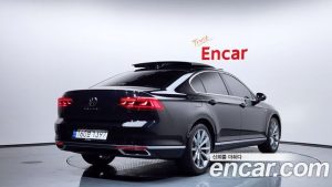 Volkswagen Passat 2.0 TDI Prestige 2022 года из Южной Кореи