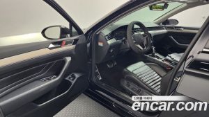 Volkswagen Passat 2.0 TDI Prestige 2022 года из Южной Кореи