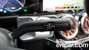 Mercedes-Benz EQB EQB300 4MATIC 2023 года из Южной Кореи