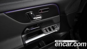 Mercedes-Benz EQB EQB300 4MATIC 2023 года из Южной Кореи