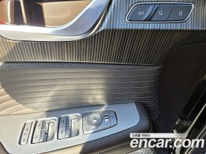 Hyundai Palisade Бензин 3.8 2WD 2024 года из Южной Кореи