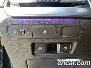 Hyundai Palisade Бензин 3.8 2WD 2024 года из Южной Кореи