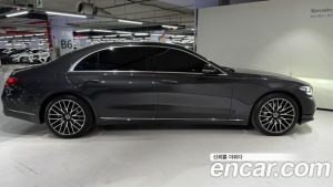 Mercedes-Benz S-Class S450L 4MATIC 2025 года из Южной Кореи