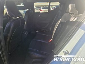 Volvo XC40 B4 ULTIMATE Bright 2023 года из Южной Кореи