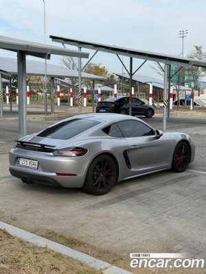 Porsche 718 S 2.5 2022 года из Южной Кореи