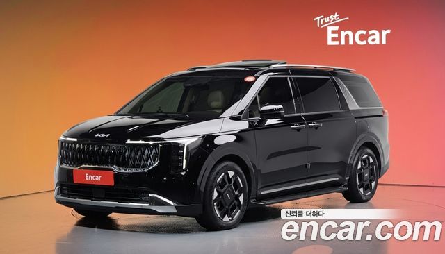 Kia Canival 9-Seater Signature 2025 года из Кореи