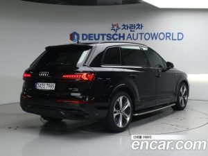 Audi Q7 55 TFSI 4WD Premium 2023 года из Южной Кореи