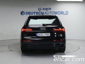 Audi Q7 55 TFSI 4WD Premium 2023 года из Южной Кореи