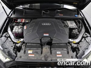 Audi Q7 55 TFSI 4WD Premium 2023 года из Южной Кореи