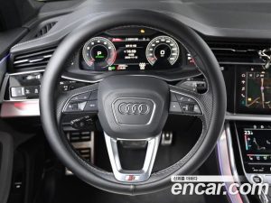 Audi Q7 55 TFSI 4WD Premium 2023 года из Южной Кореи