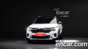 Kia Seltos Бензин 2.0 4WD 2024 года из Южной Кореи