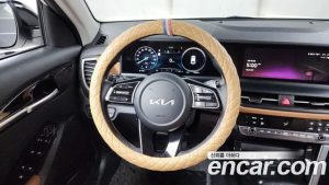 Kia Seltos Бензин 2.0 4WD 2024 года из Южной Кореи