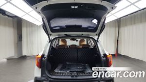 Kia Seltos Бензин 2.0 4WD 2024 года из Южной Кореи