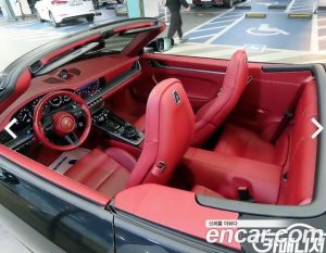 Porsche 911 CARRERA 4S Cabriolet 2024 года из Южной Кореи