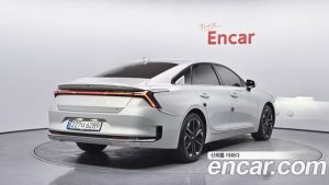 Kia K8 Signature 2025 года из Южной Кореи