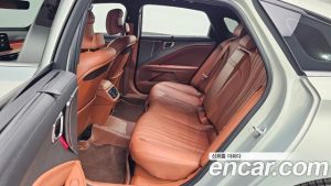 Kia K8 Signature 2025 года из Южной Кореи