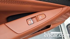 Kia K8 Signature 2025 года из Южной Кореи