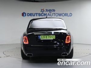 Rolls-Royce Phantom 6.7 EWB V12 2024 года из Южной Кореи